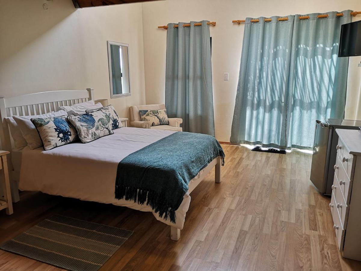 Tortoise Trail Lodge Langebaan Eksteriør bilde